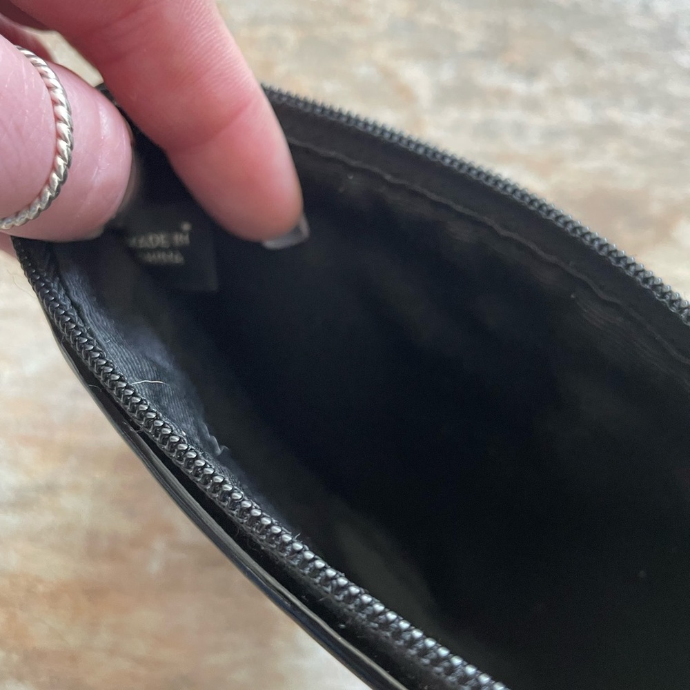 Black Leather coach wristlet - Picture 5 of 9